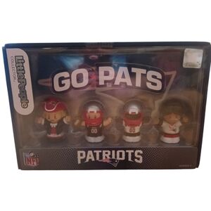 Little People Collector NFL New England Patriots Football Series 1